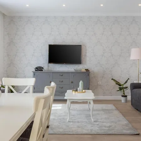 Alta Apartment