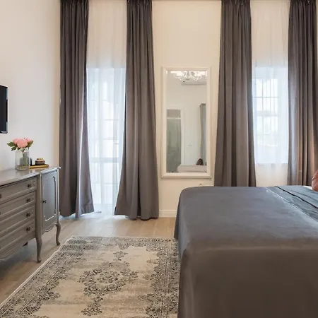 Apartment Alta *